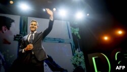 تصویری از راب یتن، رهبر حزب میانه‌رو «دموکرات‌های ۶۶» پس از اعلام تازه‌ترین نتایج شمارش آراء انتخابات پارلمانی هلند