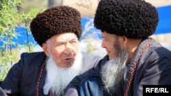 Яшули, Туркменистан  