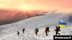 Українців попереджають про можливі лавини в Карпатах