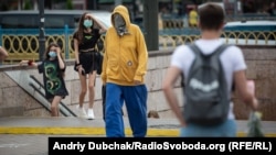 Загалом в Україні зафіксували 81 957 випадків коронавірусної хвороби