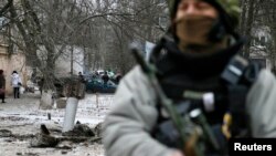 Украин өкмөтүнүн аскери Краматорск шаарына чукул жерде