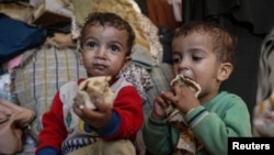 Газадагы балдар. Октябрь 2025-жыл