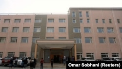 Кабулдагы ооган-түрк мектеби.