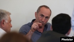 Ռոբերտ Քոչարյանը դատական նիստերից մեկի ժամանակ, արխիվ