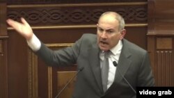 Armenia - Prime Minister Nikol Pashinian responds to an opposition member of the Armenian parliament, Yerevan, May 7, 2025.