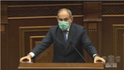 Սերժ Սարգսյանը, Միքայել Մինասյանը, վերջից էլ մուկը շաղգամից քաշեն, մեկ ա չեն պլստալու. վարչապետ