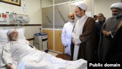 یکی از مهم‌ترین ماموریت‌هایی که خامنه‌ای به اعرافی داد، توسعه مرکزی برای تربیت طلبه‌های خارجی بود که وظیفه‌شان گسترش شیعه در سراسر جهان است.