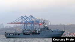 Корабль «Контр-адмирал Ксаверий Черницкий» (Польша). Фото пресс-центра Командования ВМС ВС Украины