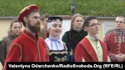 Студенти під час урочистостей