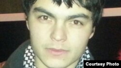 23 ёшли Шерали Жўратурғуновни яқинлари қидирмоқда.