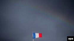 Франція: Ми засуджуємо рішення Росії щодо спрощеного надання російського громадянства мешканцям Донецька та Луганська