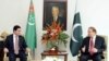 Pakistanyň premýer-ministri Aşgabada bardy