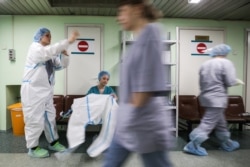 Госпиталь для лечения пациентов с коронавирусом в ГКБ №15 имени Филатова