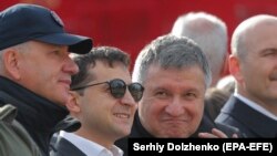 Аваков у Парижі: Українська делегація тримає державницьку позицію