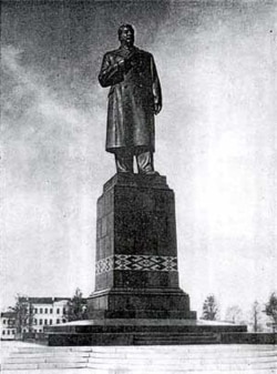 Помнік Сталіну ў Менску