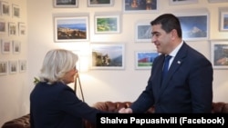 Эдит Эстрелла и спикер грузинского парламента Шалва Папуашвили