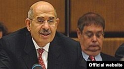 آقای البرادعی همچنين تاکيد کرد که نتايج اين گزارش که حاصل جمع بندی فعاليت های ۱۶ سازمان اطلاعاتی آمريکا از جمله CIA است، با آنچه آژانس بين المللی انرژی هسته ای به آن دست يافته، يکسان است.