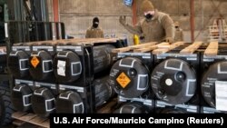 Видання зазначає, що поки не зрозуміло, чи схвалив президент США Джо Байден, чи хтось із його головних радників із національної безпеки пропозицію передати JDAM Україні (фото ілюстраційне)