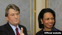 Виктор Ющенко и Кондолиза Райс