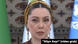 Gurbanguly Berdimuhamedowyň gyzy Oguljahan Atabaýewa