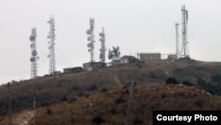 Үңкүр-Тоо, Аксы