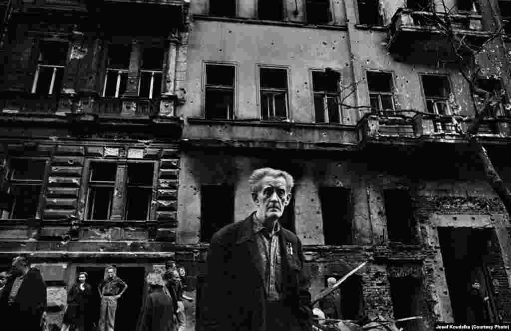 Йозеф Коуделка, альбом &quot;Вторжение-68&quot;