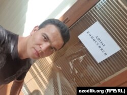 Abiturient Husan Azizov "Adolat komissiyasi"dan adolat topolmaganidan arz qildi