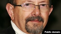 Володимир Паніотто