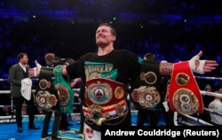 Олександр Усик