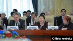 Динара Ошурахунова ортодо.