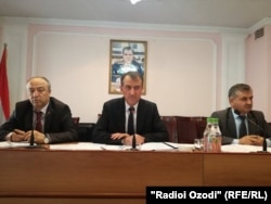 Ибодулло Қурбониён, раиси Оҷонсии "Тоҷикстандарт" гуфт, ки аз қазияи забҳи харҳо дар шимоли Тоҷикистон огаҳ ҳастанд ва ин кор маҳз ба хотири тиҷорати пӯсти хар ва на гӯшти он анҷом шудааст.