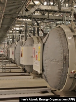 Сентрифугаҳо дар корхонаи зеризаминии ғанисозии урани Фордо, соли 2019