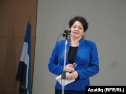 Жюри әгъзасы, шагыйрә Фәния Габидуллина