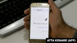 Толибон дар аксар минтақаҳои Афғонистон интернетро бастанд.