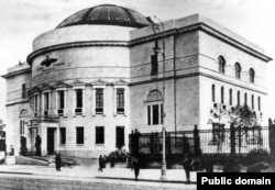 Будівля Центральної Ради (архівне фото)