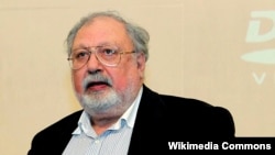 Rüstəm İbrahimbəyov