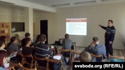 Архіўнае фота. На занятках праграмістаў Інстытуту матэматыкі і кібэрнэтыкі