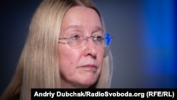 Наразі активісти запустили акцію під гаслом #підтримуюСупрун та закликають  усіх небайдужих долучитись 15 лютого до акції на підтримку чиновниці під Окружним адміністративним судом Києва