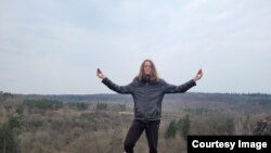 Стас зробив камінг-аут як трансхлопець у 14 років