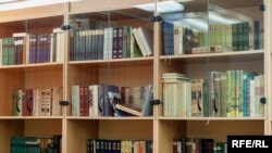 У бібліотеці Пряшівського університету студенти можуть читати українською класичну літературу