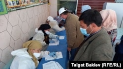 Жалал-Абаддагы шайлоо тилкеси. 