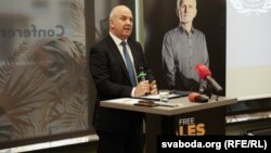 Нілс Муйжніекс на прэсавай канфэрэнцыі ў Вільні. 23 студзеня 2025 году.