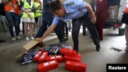 В России проверяют импортный сыр, 6 августа 2015 г. 