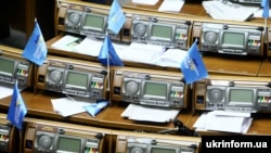 Будут ли эффективными действия украинской оппозиции, которая обвиняет подписавшего соглашение по флоту президента Виктора Януковича в предательстве национальных интересов?