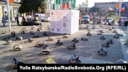 На Європейській площі у Дніпрі активісти встановили 86 капканів