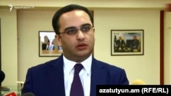 Руководитель офиса второго президента Армении Виктор Согомонян (архив)