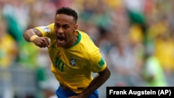 Нападник Бразилії Неймар відкрив рахунок у матчі з Мексикою