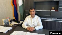 Լուսանկարում՝ Փարաքարի համայնքապետ Վալոդյա Գրիգորյանը