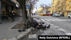 Izgorjele stolice na Dondukovom bulevaru, 2. decembra 2025.