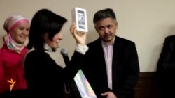 Казанда Туган тел көненә багышланган түгәрәк өстәл утырышы